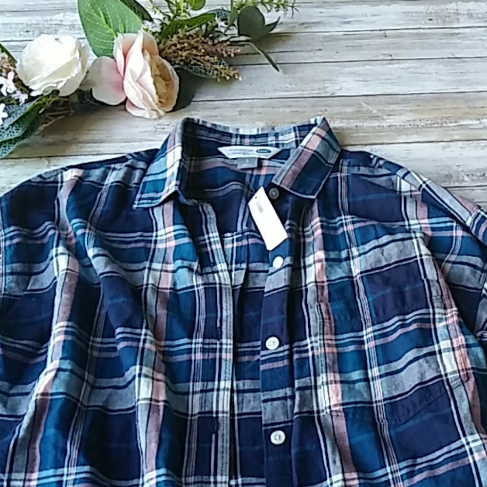 Large navy plaid button down old navy top